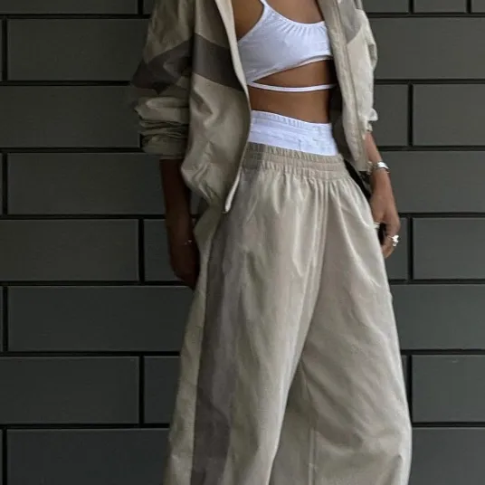 New Elastic Mid waist Trousers Plus Contrast Color Casual Top Fashion Women's Wear Summer Suit Contrast Color - Shop at LoveMi