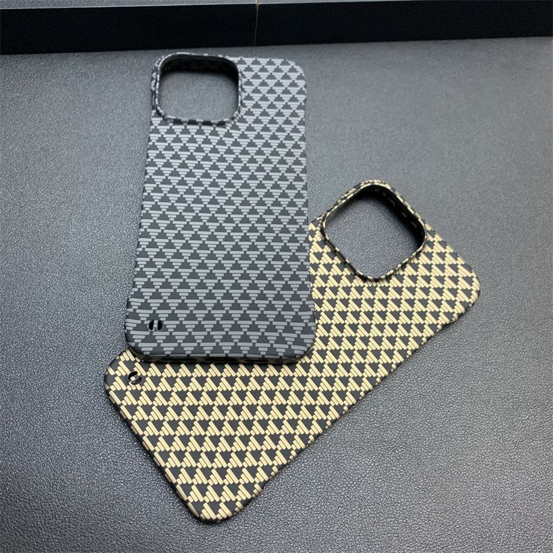 Frameless Triangle Source Pattern Ultra-thin Half Pack Phone Case
