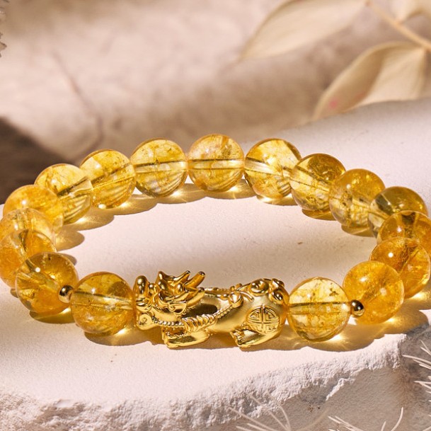 Yellow Aze Crystal Bracelet With Color Enhancement