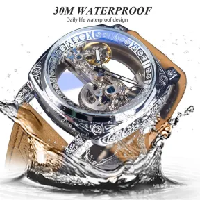 Detailed craftsmanship of the watch movement