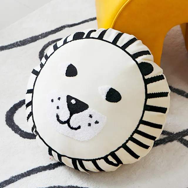 Original Design Modern Minimalist Lion Pillow Cover White Lion - Shop at LoveMi