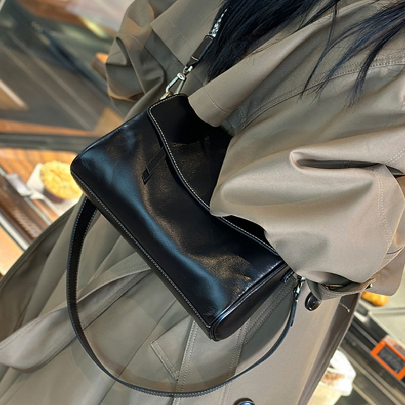 Leather Crossbody Shoulder Bag