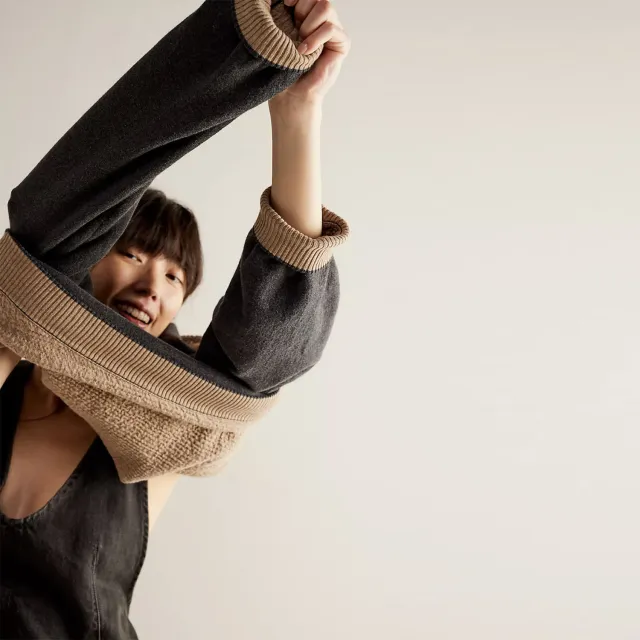 Women's Two color Woolen Loose Sweater Camel - Shop at LoveMi