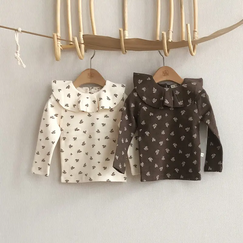 Stylish Base-layer Top With A Turn-down Collar