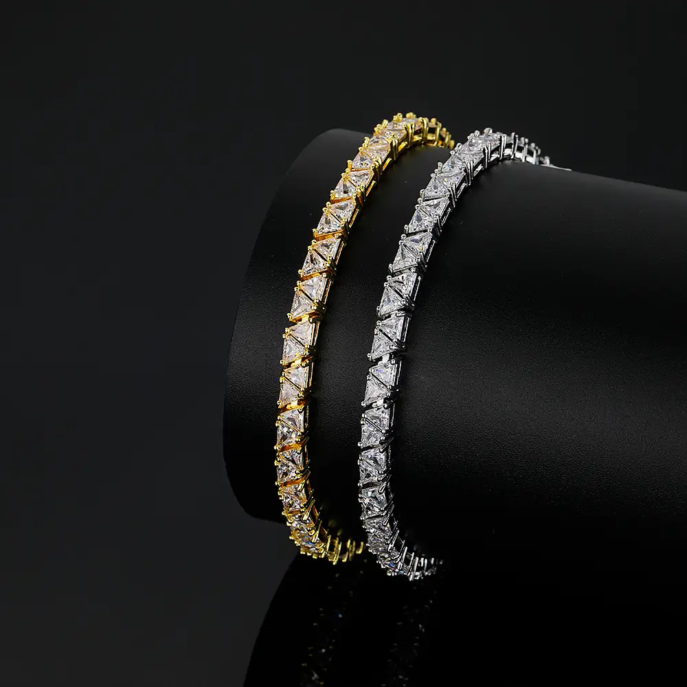 4X4mm Triangle Copper Inlaid Zircon Single Row