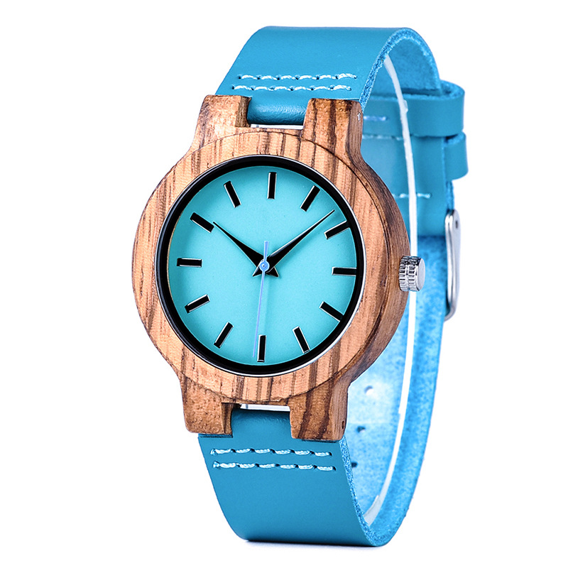 Simple Wooden Watch As A Birthday Gift For Students 5