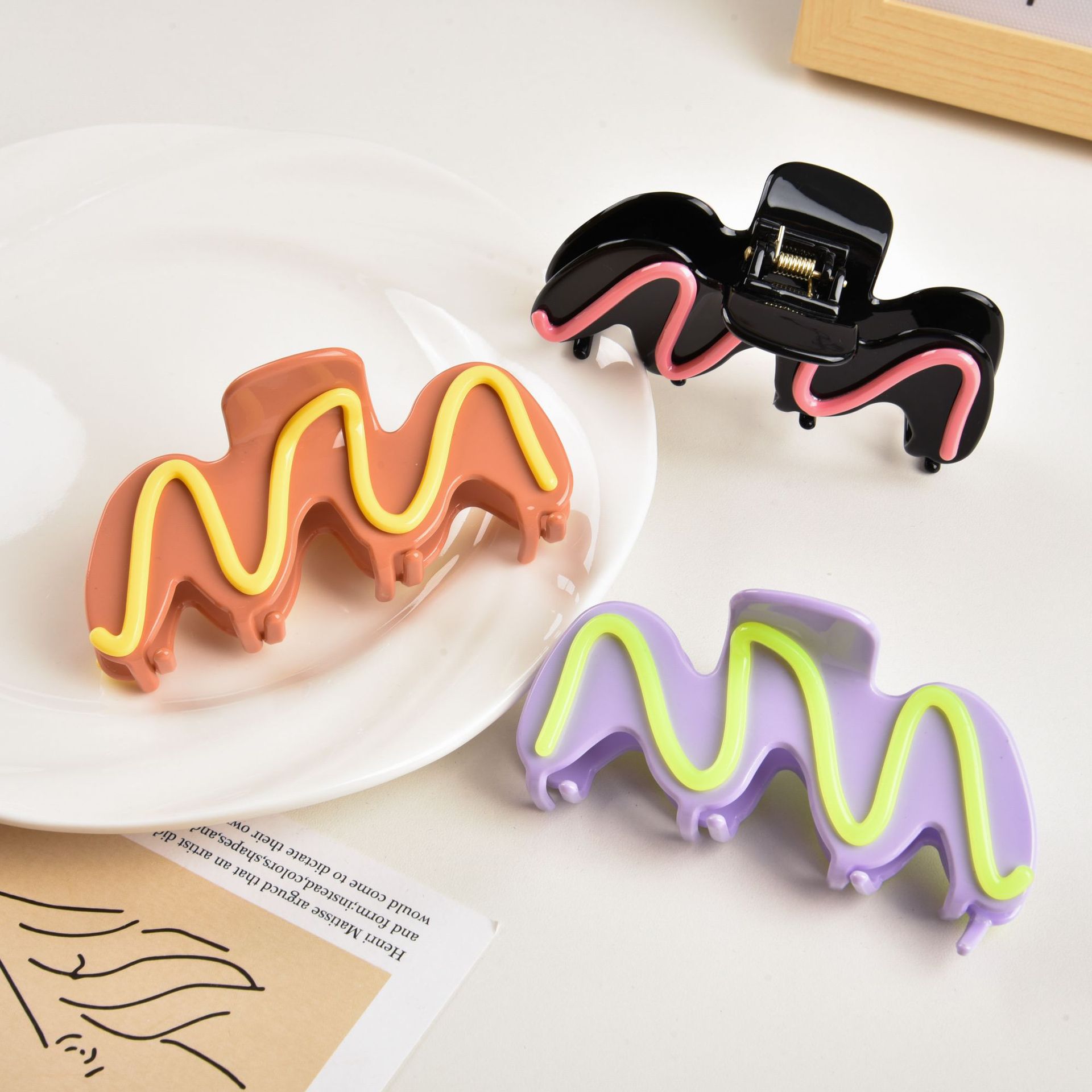 Title 1, New Candy Color Checkerboard Acetate Hairpin