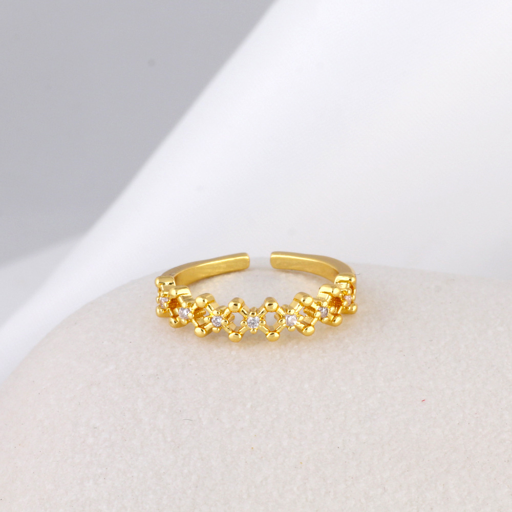 Women's Fashionable Copper Ring Inlaid With Zircon And Fully Set With Diamonds 5
