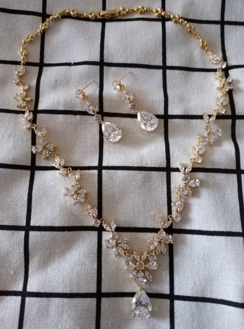 https://cf.cjdropshipping.com/quick/product/98e7efea-9983-4000-a457-bf43a9d1a8d4.jpg