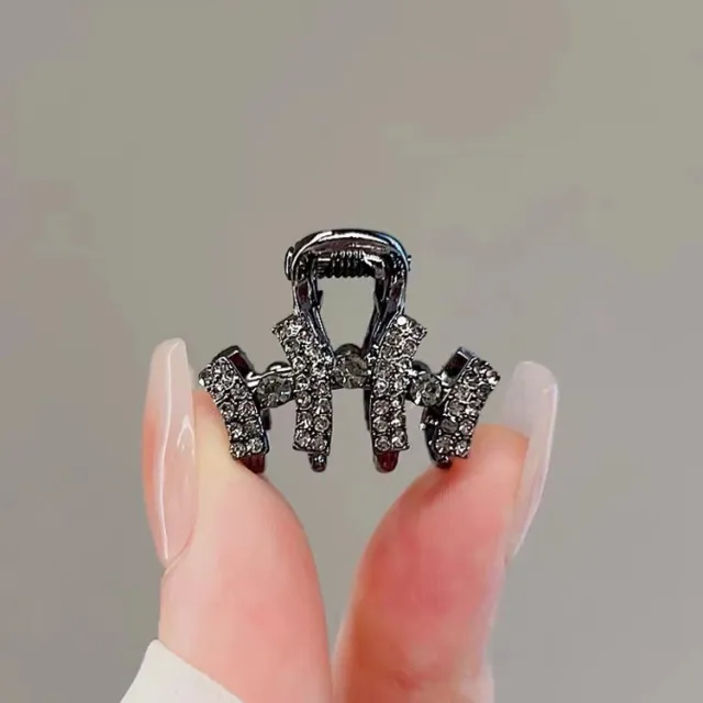 Rhinestone Small Size Broken Hair Side Hairpin Ginkgo Leaf Grip - Shop at LoveMi