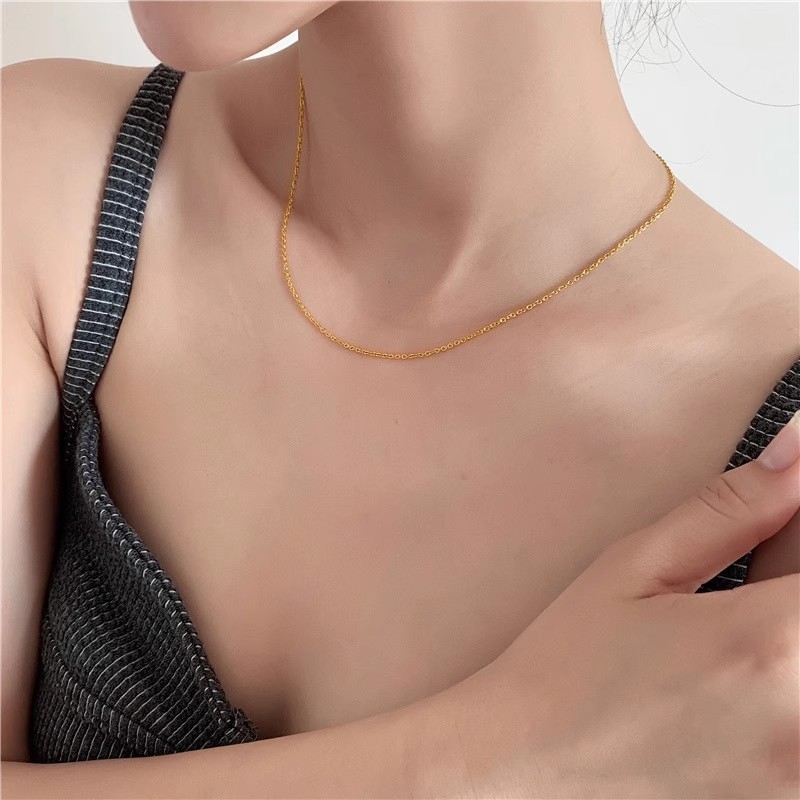 Womens Retro Alloy Layered Clavicle Necklace - Image 6