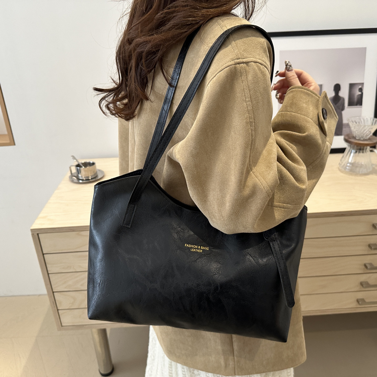 https://cf.cjdropshipping.com/quick/product/994dbc87-442b-4def-8d63-361bb9a0c601.jpg