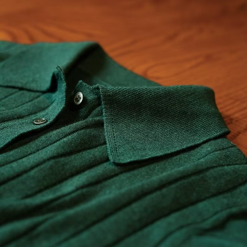 Men's Solid-color Versatile Minimalist Sweater - Image 2