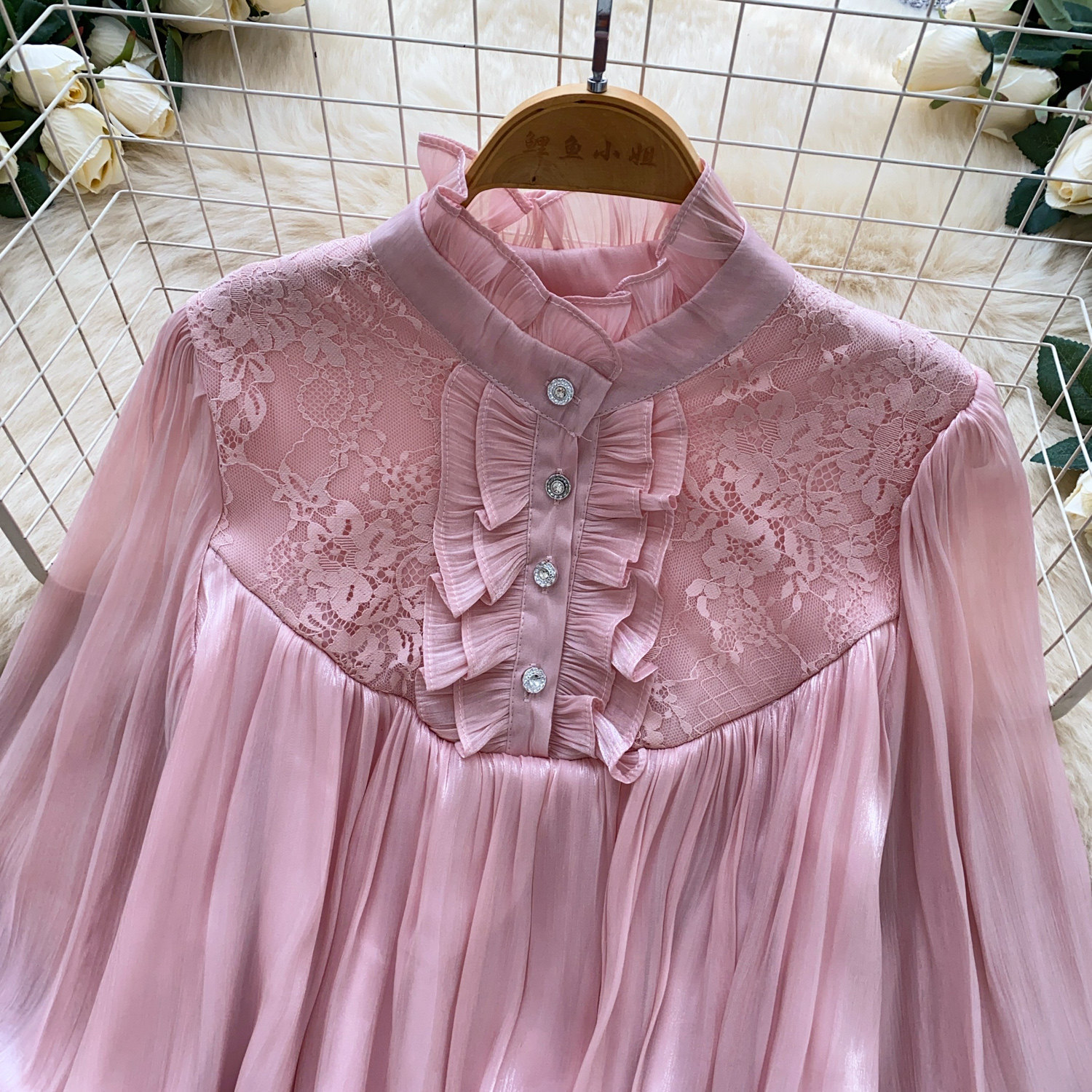 Women's Loose-fit Lace Blouse Lifestyle Image