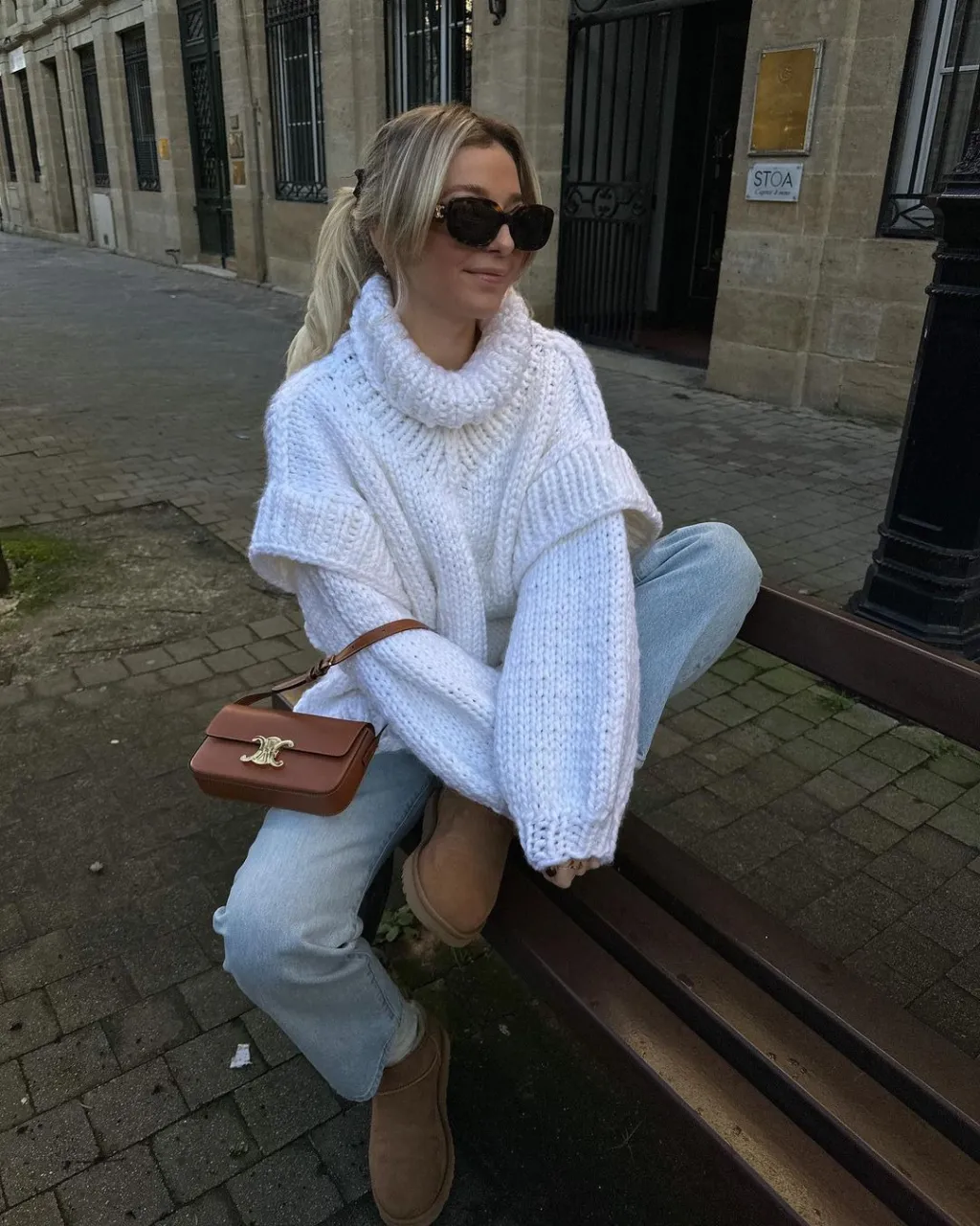 Knitwear Pullover Women's Fluffy Long Sleeve Turtleneck Sweater - White