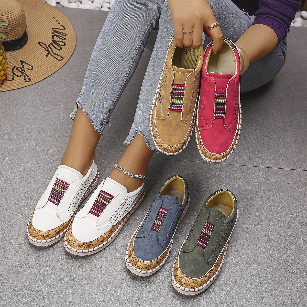 Plus-size Leather-surfaced Sports Casual Shoes product image