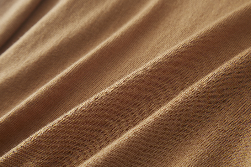 Wool Seam Pile Collar Sweater