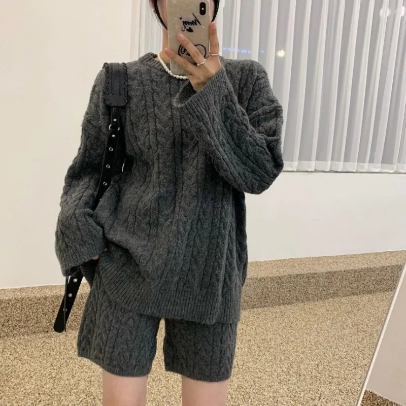 Idle Style Loose Pullover Knitwear Straight Cropped Pants Two-piece Set - Dark Gray