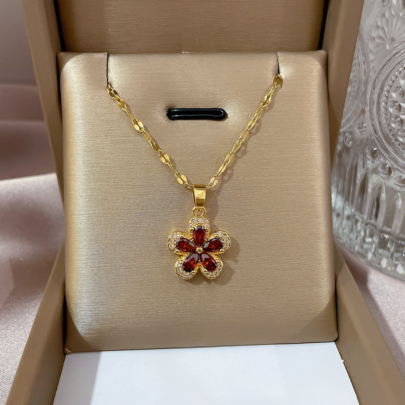Five-leaf Flower Full-diamond Necklace For Women