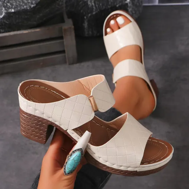 Chunky Heel Sandals Summer Round Toe Plaid Slides Slippers Fashion Outdoor High Heels Shoes For Women Beige - Shop at LoveMi