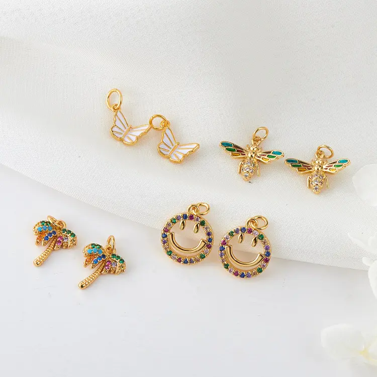 Fashionable Heavy-Work Inlaid Colorful Zircon Copper-Plated Pendant