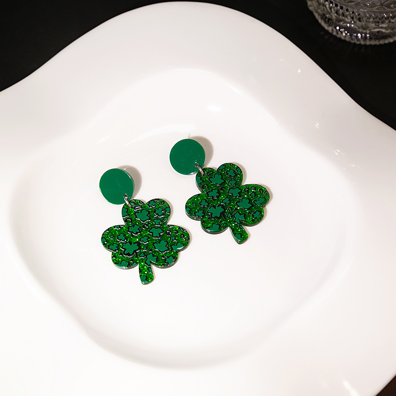 Elegant Acrylic Green Clover Earrings