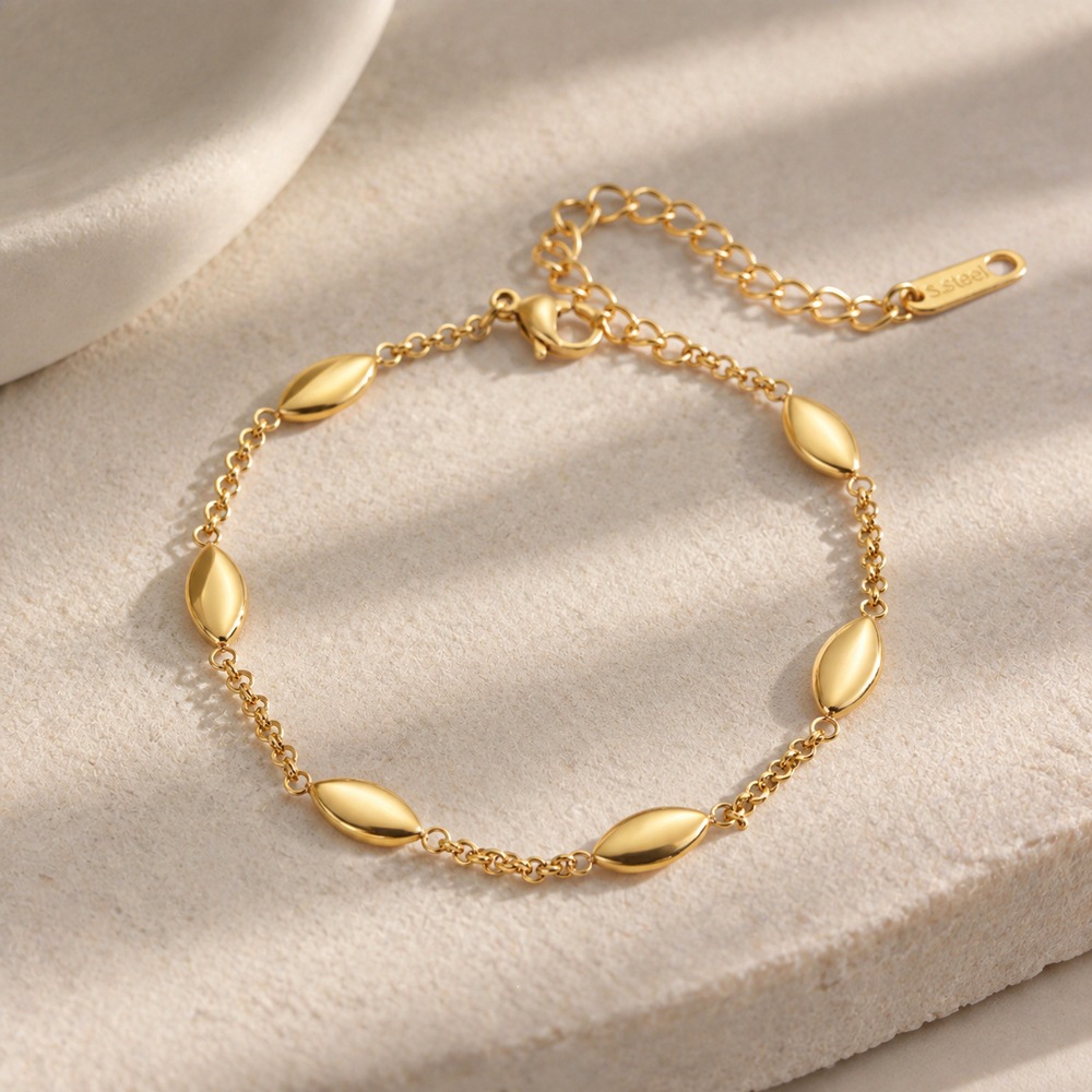 Minimalist Titanium Steel Bracelet 18K Gold Effortlessly Luxurious And Elegant