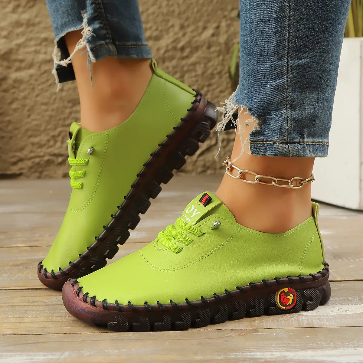 Autumn New Arrival Casual Cow Tendon Soft Soled Hand Stitched Shoes For Middle Aged And Elderly Mothers