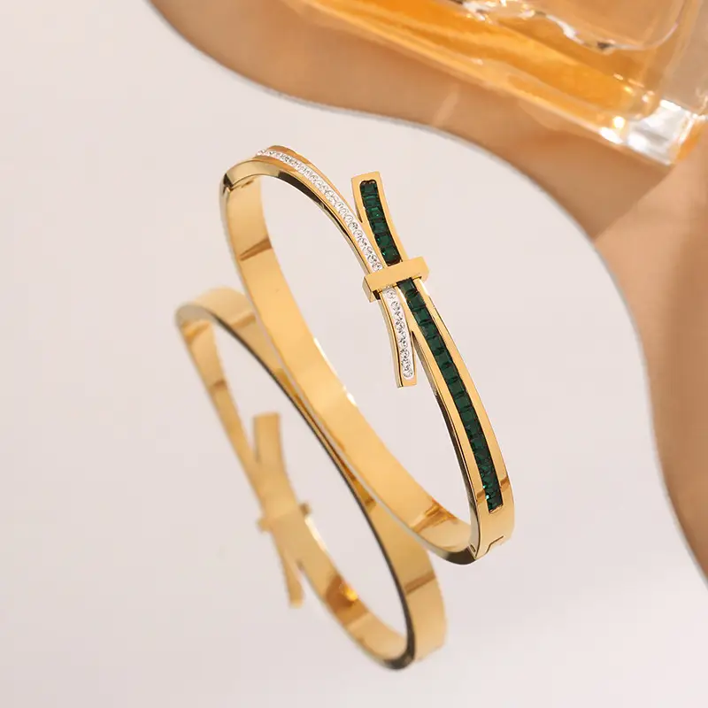 Bow Design Over Gang Drill Quadrel Titanium Steel Women's Bracelet