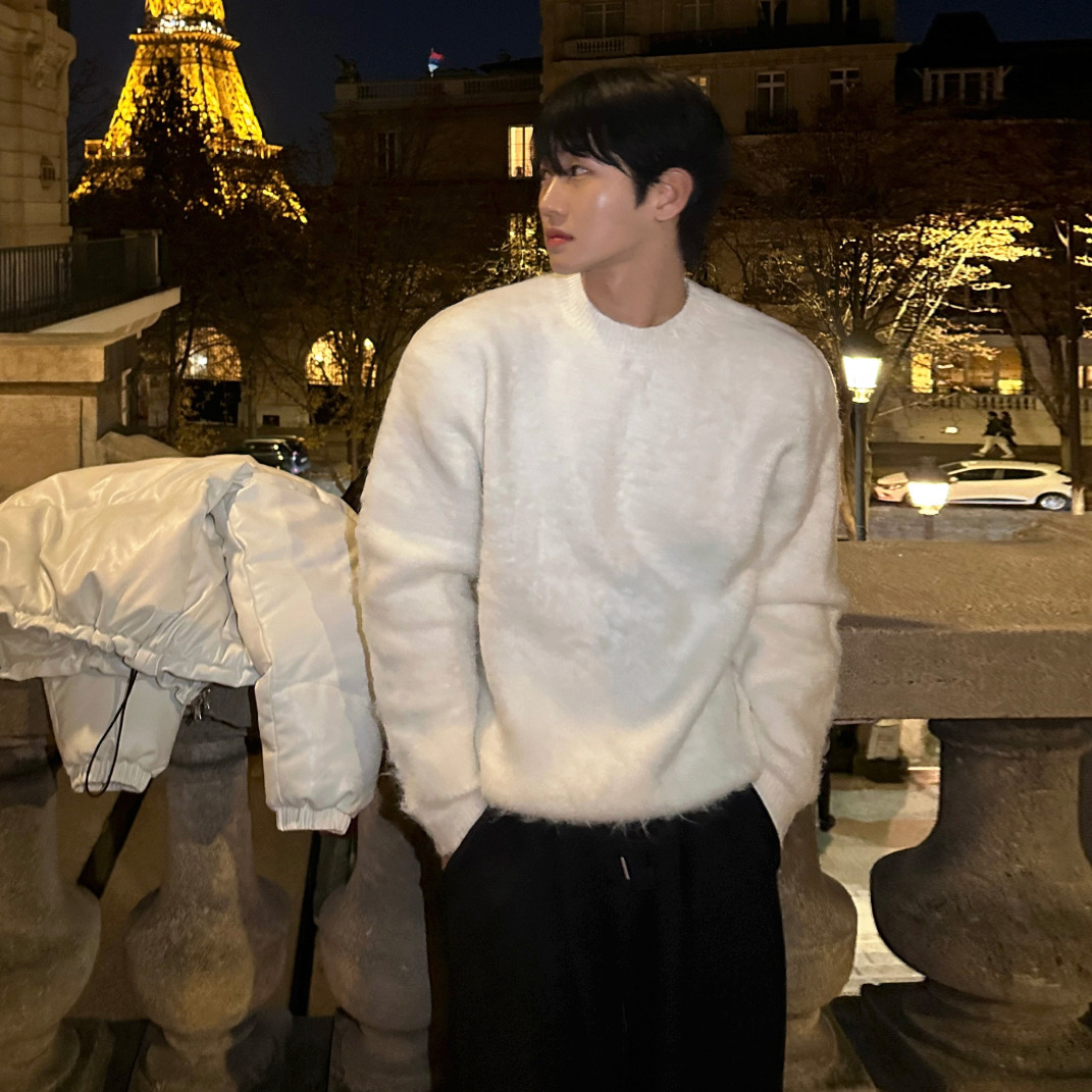 Mohair Pullover Warm Loose-Fit Crew-Neck Sweater For Cold Weather - Image 2