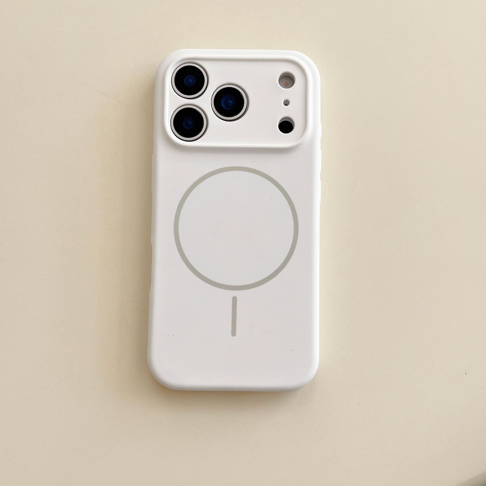 Full-coverage Precision-cut Silicone Magnetic-button Phone Case