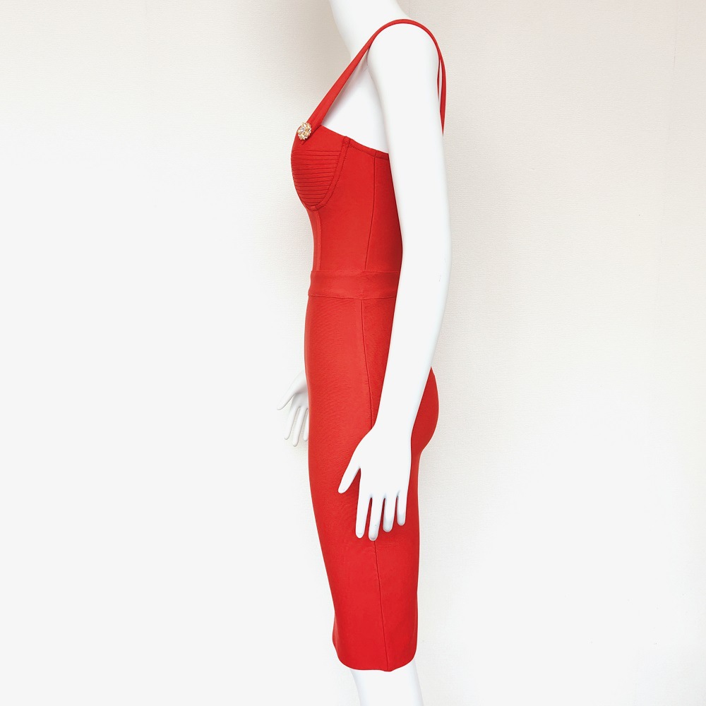Buy Women's Clothing Online | Buy Trending Dresses for Women