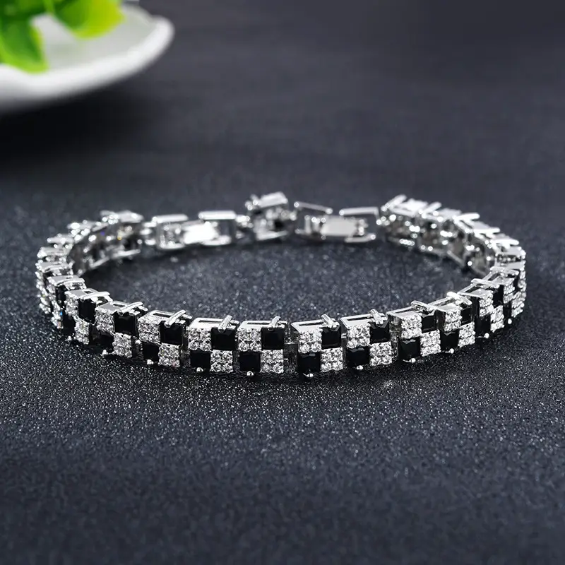 Hip Hop Women's Crystal Beaded Bracelet Polka Dot Zircon Colored Hand Jewelry