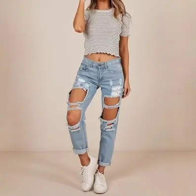 Fashionable Ripped Straight-leg Jeans