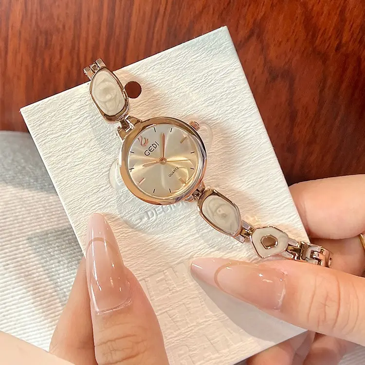 Women's Lightweight Luxury Niche Small Exquisite Minimalist