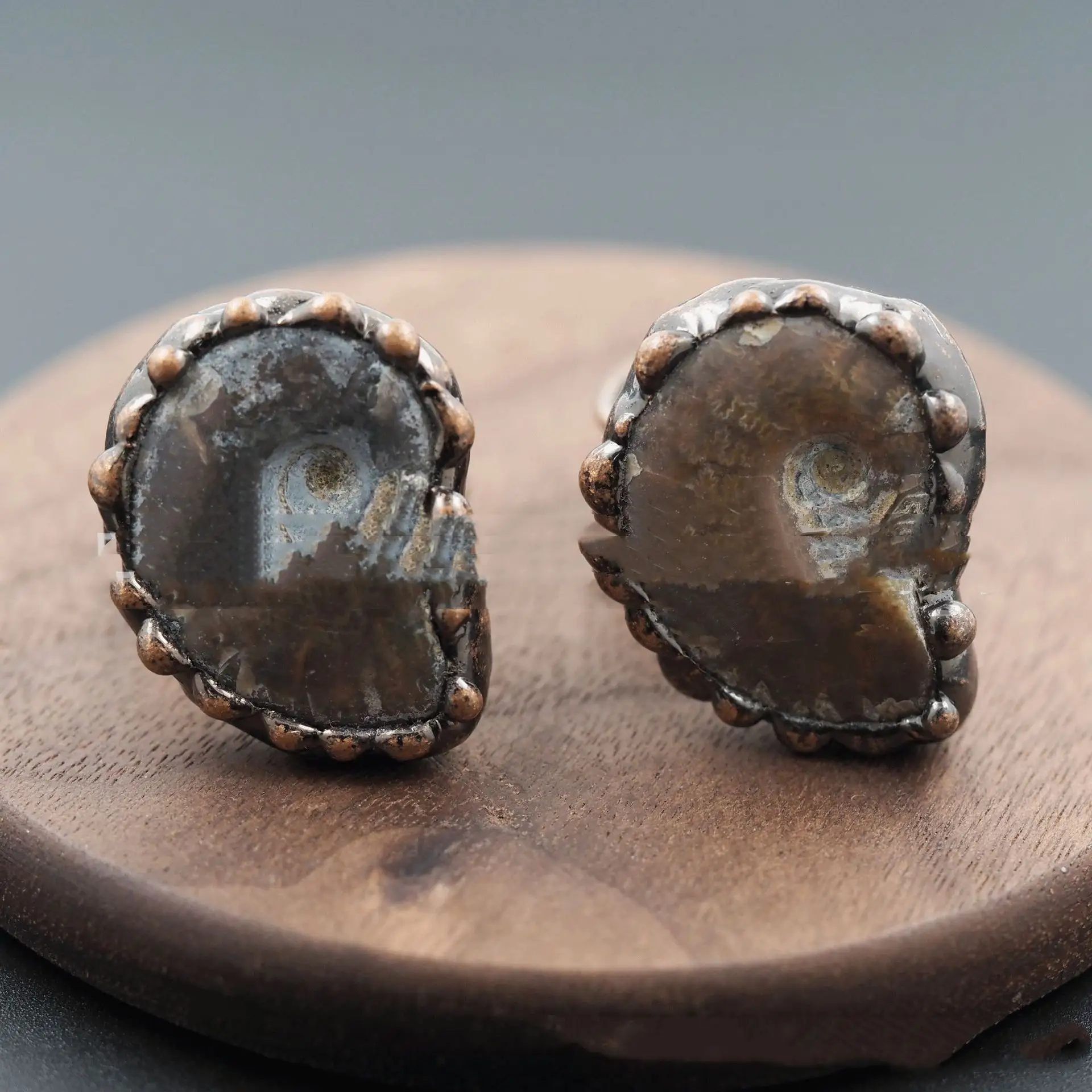 Adjustable Party Dark Ring Vintage
