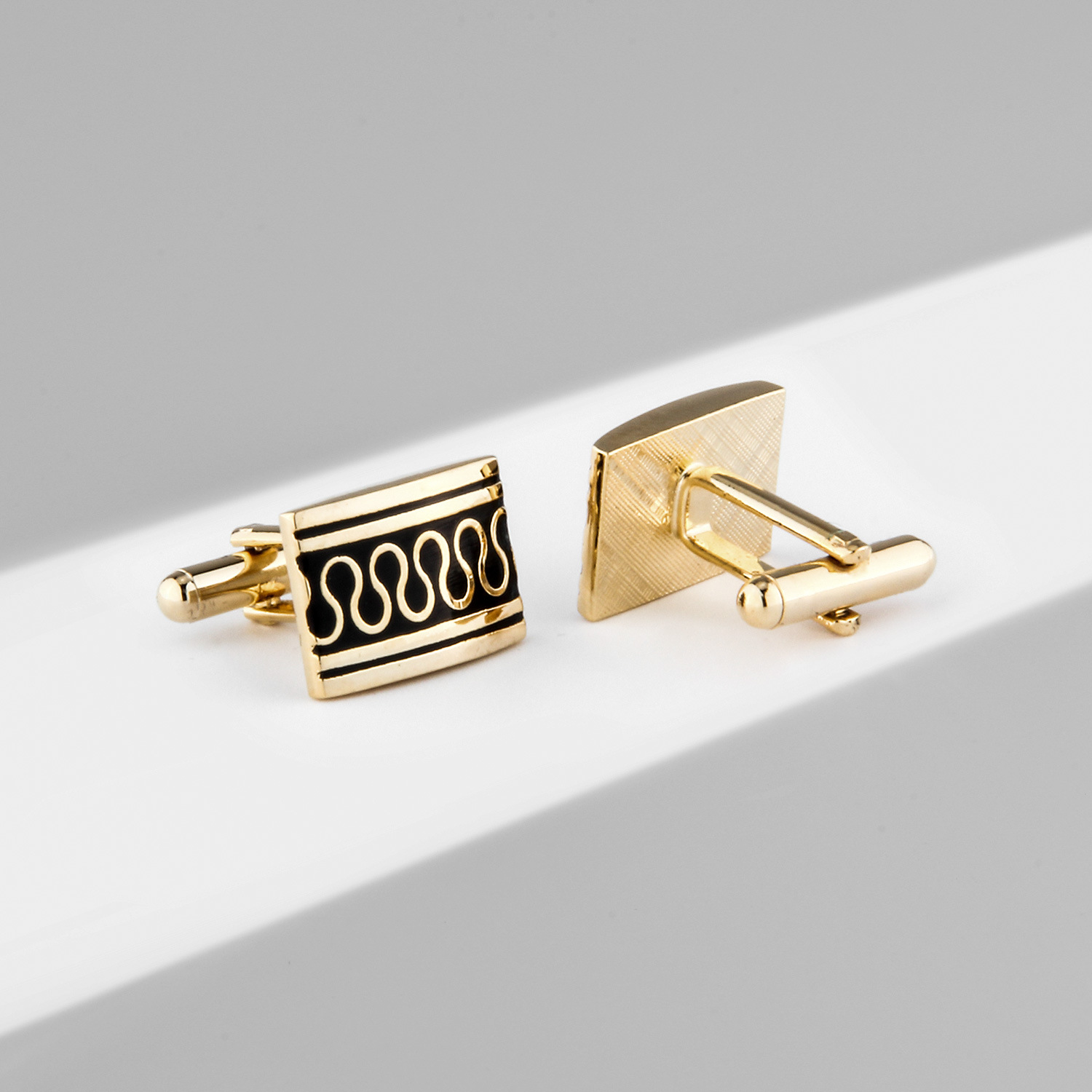 French Fashion Enamel Gold Plated Copper Cufflinks - Picture 12 of 14