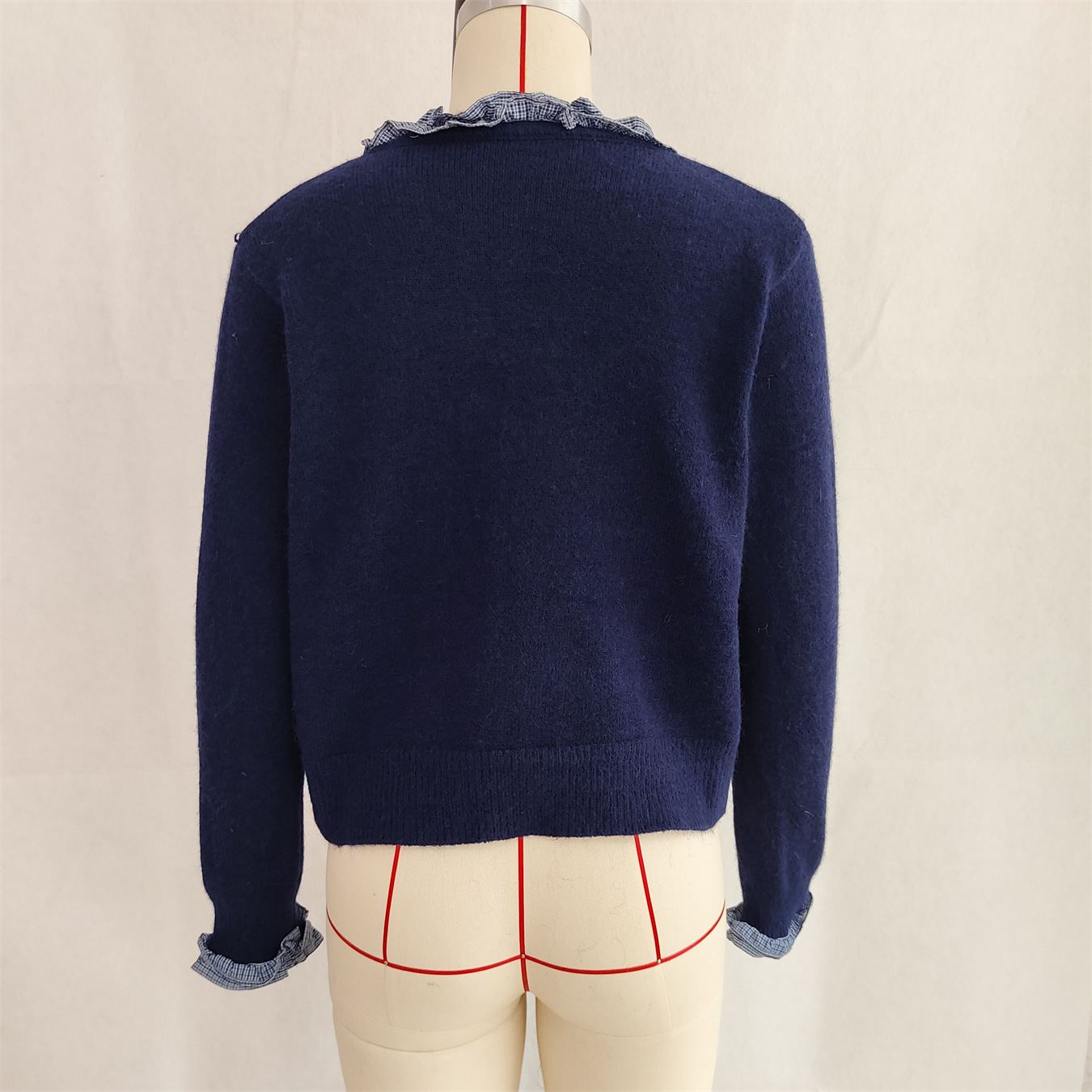 Damen-Cardigan – Tragebeispiel Grau