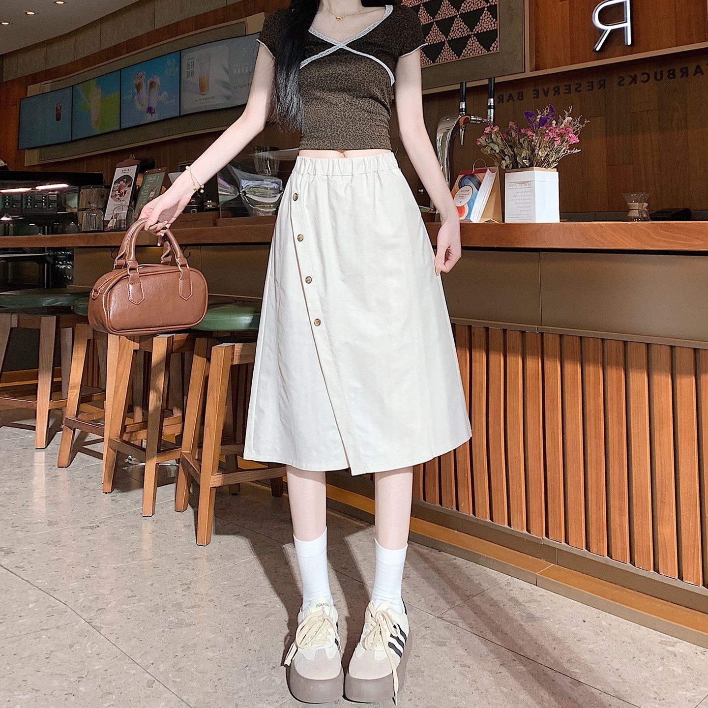 https://cf.cjdropshipping.com/quick/product/9ca941e5-d1be-48f1-85d8-e456acd79f42.jpg