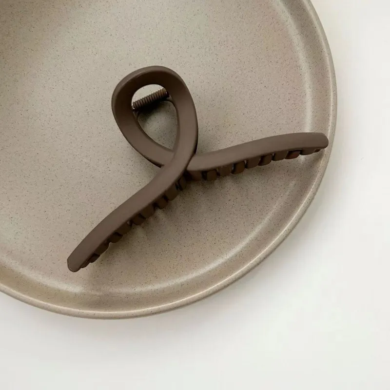 Shark Clip Frosted Hair Clip Women - 11Cm Brown