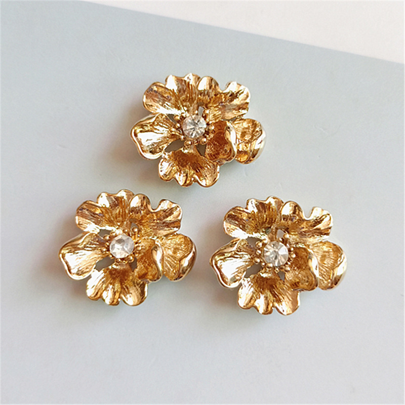 Title 1, Flower Rhinestone-embedded Drill Buckle Alloy A...