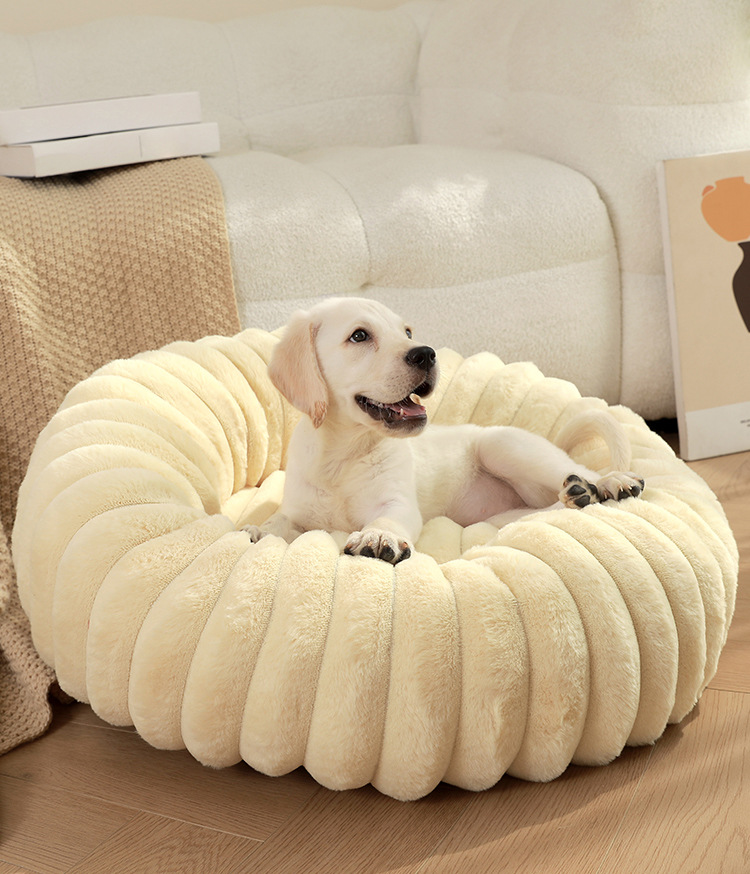 Soft & Warm Pet Bed - Donut Cuddler for Small Animals like dogs, cats, and etc!