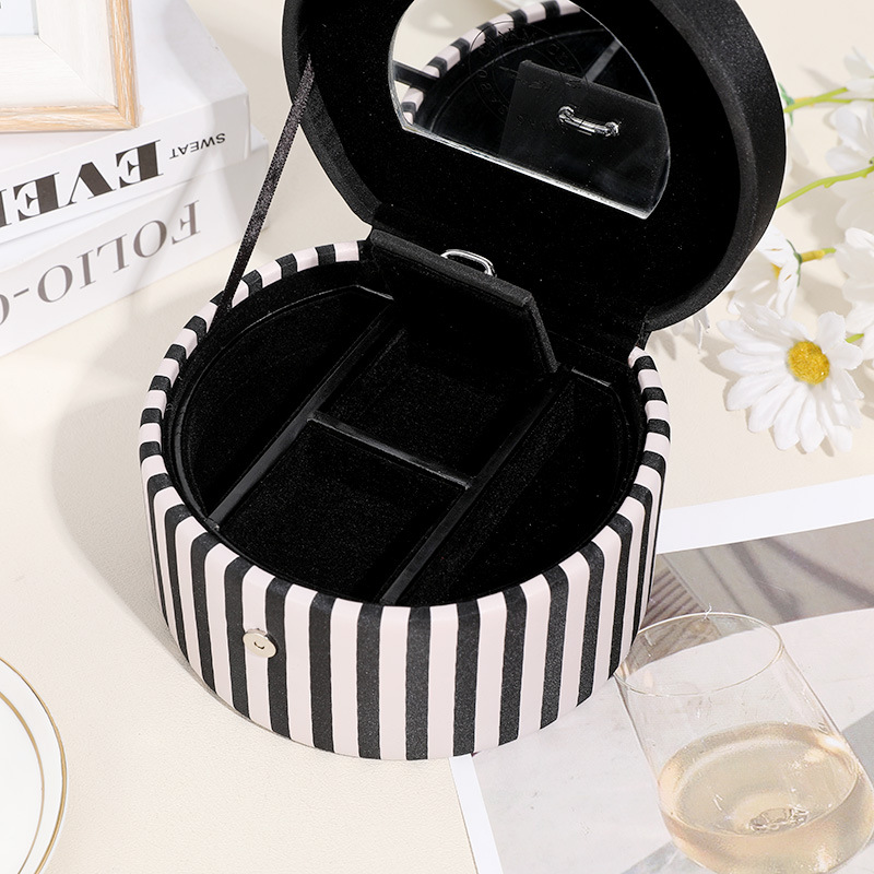 Title 4, Portable Jewelry Box Round Black And White Stri...