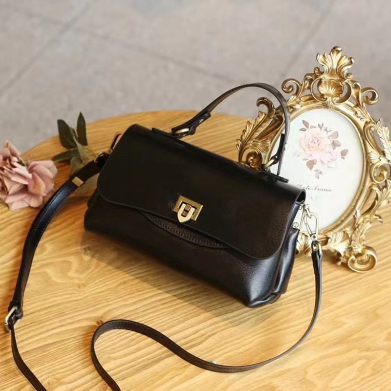 https://cf.cjdropshipping.com/quick/product/9d3c8268-cc3c-4661-ad77-2275668cdda9.jpg
