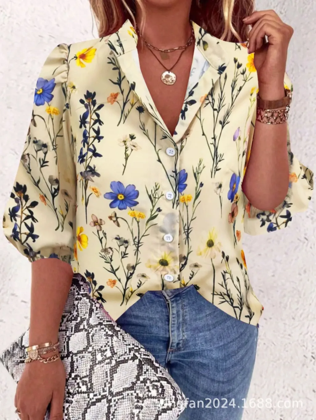 Women's Loose Print Versatile Button Up Shirt - Apricot