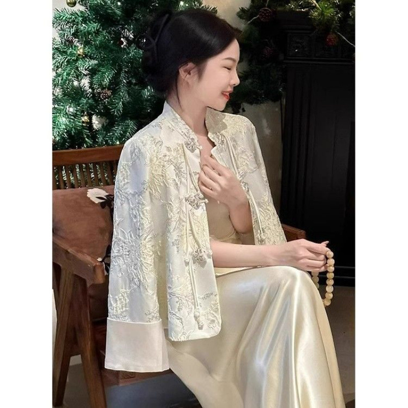 Women's Light Luxury Chinese Buckle Satin Suit