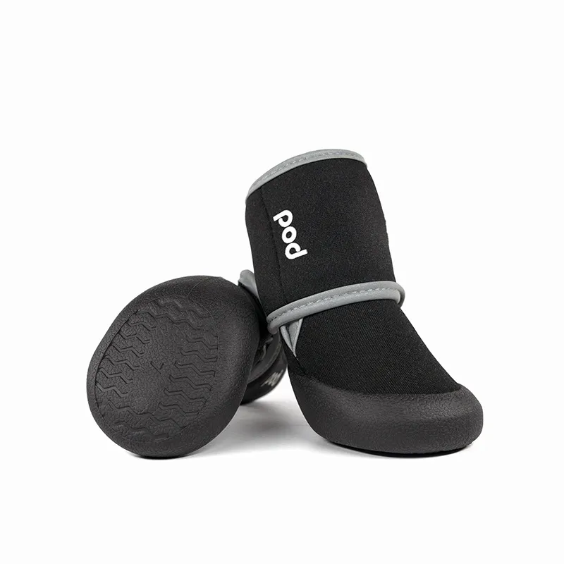 Pet Upstream Shoes Outdoor Anti-drop - Black