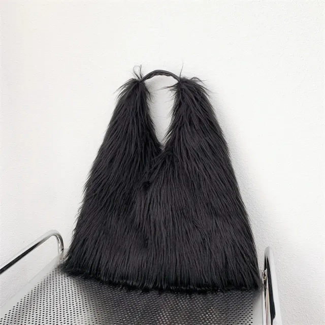Water Wool One shoulder Tote Plush Bag Black - Shop at LoveMi