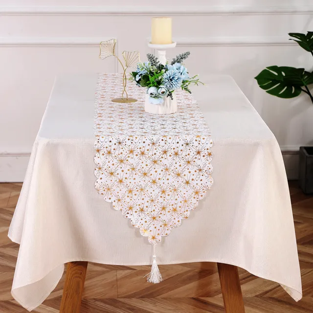 Christmas Snowflake Leaves Table Runner Table Decoration Decorations Golden Little Star - Shop at LoveMi