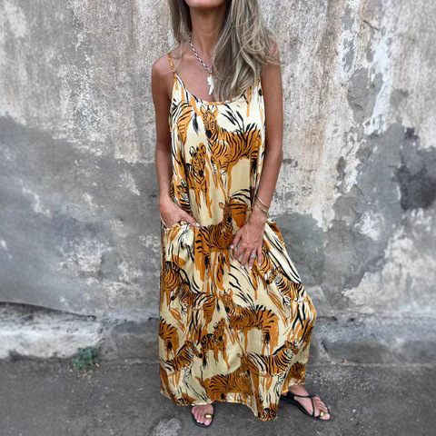 Female Loose And Casual Round-neck Backless Dress